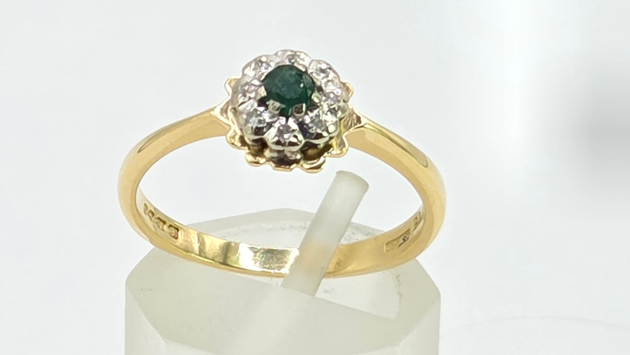Vintage: 18ct Yellow Gold Emerald & Diamond Target Ring — From 1970