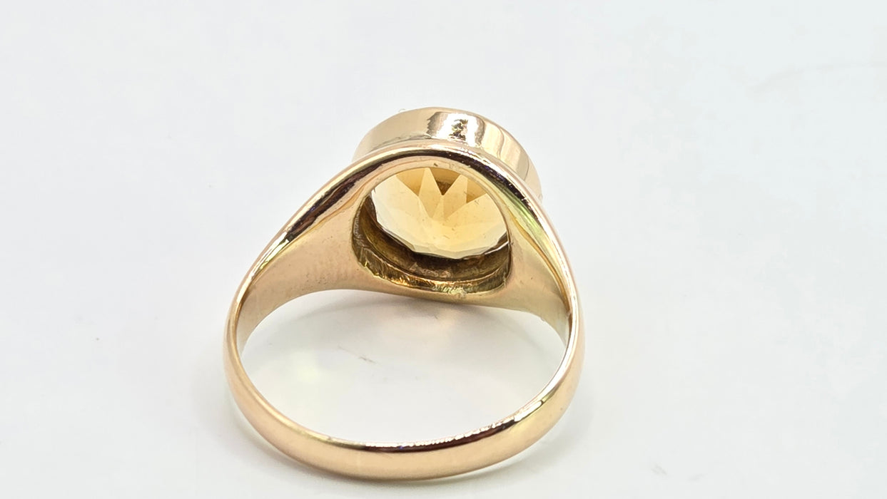 Antique: 15ct Yellow Gold Citrine Solitaire Ring — Pre 1932