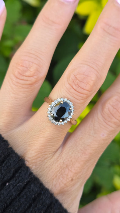 Vintage: 9ct Yellow Gold Sapphire & Diamond Oval Cluster Ring — 0.25ct — From 1997