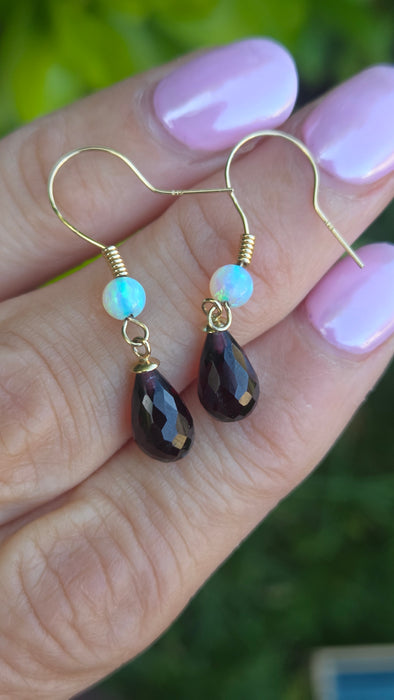 Vintage: 9ct Yellow Gold Opal & Garnet Briolette Drop Earrings