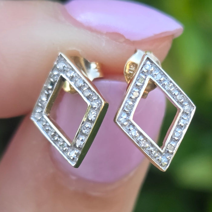 Vintage: 9ct Yellow Gold Diamond Geometric Stud Earrings