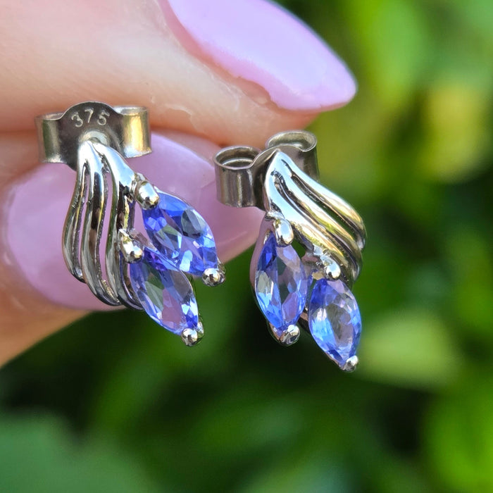 Vintage: 9ct White Gold Twin Marquise Tanzanite Leaf Stud Earrings