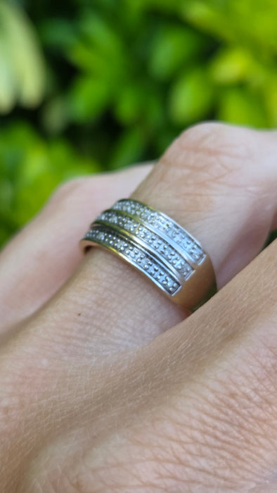 Vintage: 9ct Yellow Gold 18 Diamond Tiered Dress Ring