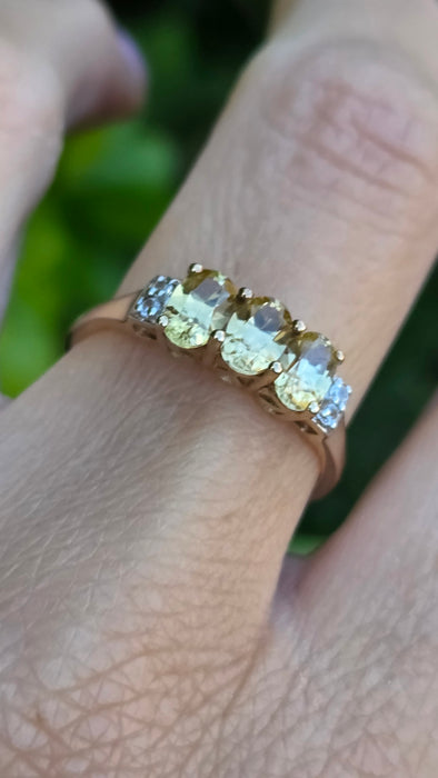 Vintage: 9ct Yellow Gold Citrine & White Topaz Dress Ring