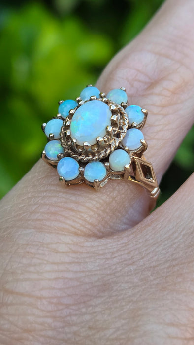 Vintage: 9ct Yellow Gold Opal Cluster Ring — From 1991