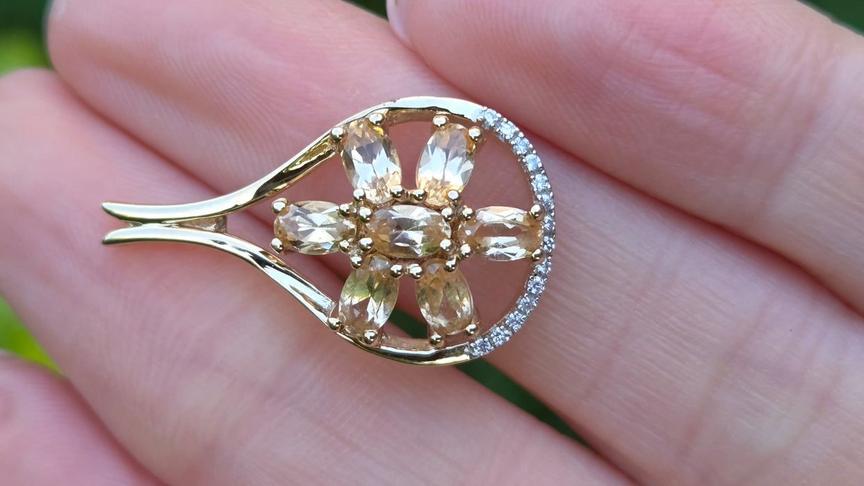 Vintage: 9ct Yellow Gold Pale Citrine & White Spinel Teardrop Pendant - Need the weight