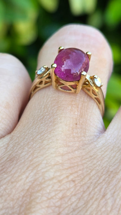 Vintage: 9ct Yellow Gold Rubellite & Diamond Ring