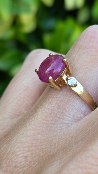 Vintage: 9ct Yellow Gold Rubellite & Diamond Ring