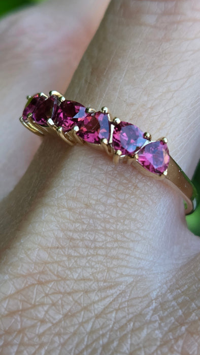 Vintage: 9ct Gold Almandine Garnet Half Eternity Stacker Ring