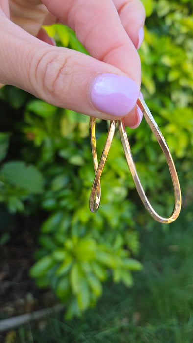 Vintage: 9ct Yellow Gold Twist Drop Hoop Earrings