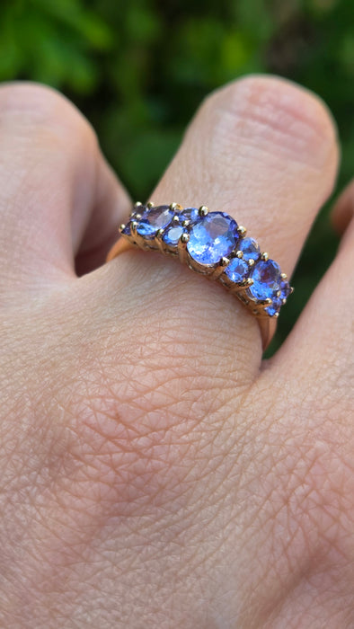 Vintage: 9ct Yellow Gold Tanzanite Dress Ring