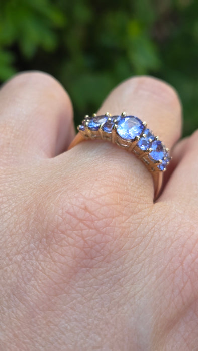 Vintage: 9ct Yellow Gold Tanzanite Dress Ring