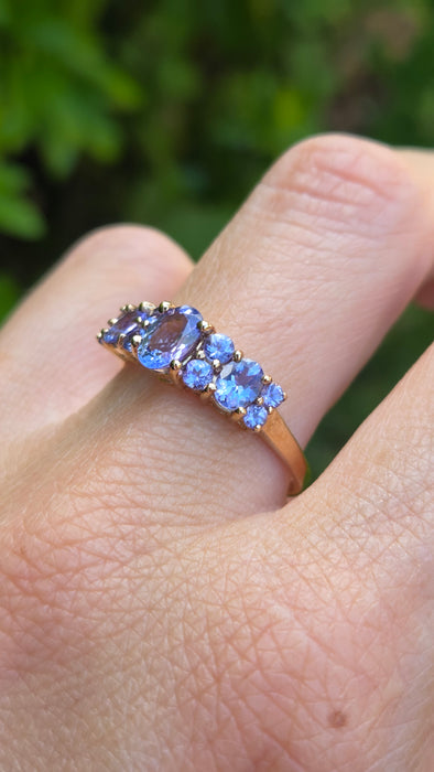 Vintage: 9ct Yellow Gold Tanzanite Dress Ring