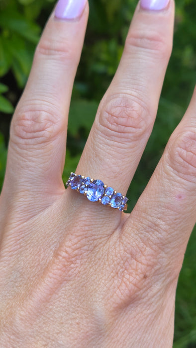 Vintage: 9ct Yellow Gold Tanzanite Dress Ring