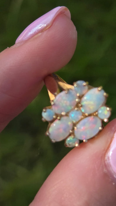Vintage: 9ct Yellow Gold Nine Stone Opal Cluster Ring