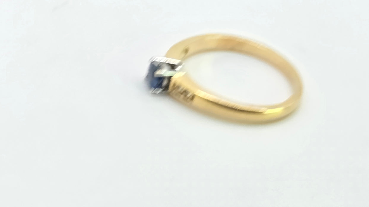 Vintage: 18ct Yellow Gold Sapphire & Diamond Dress Ring — From 1995