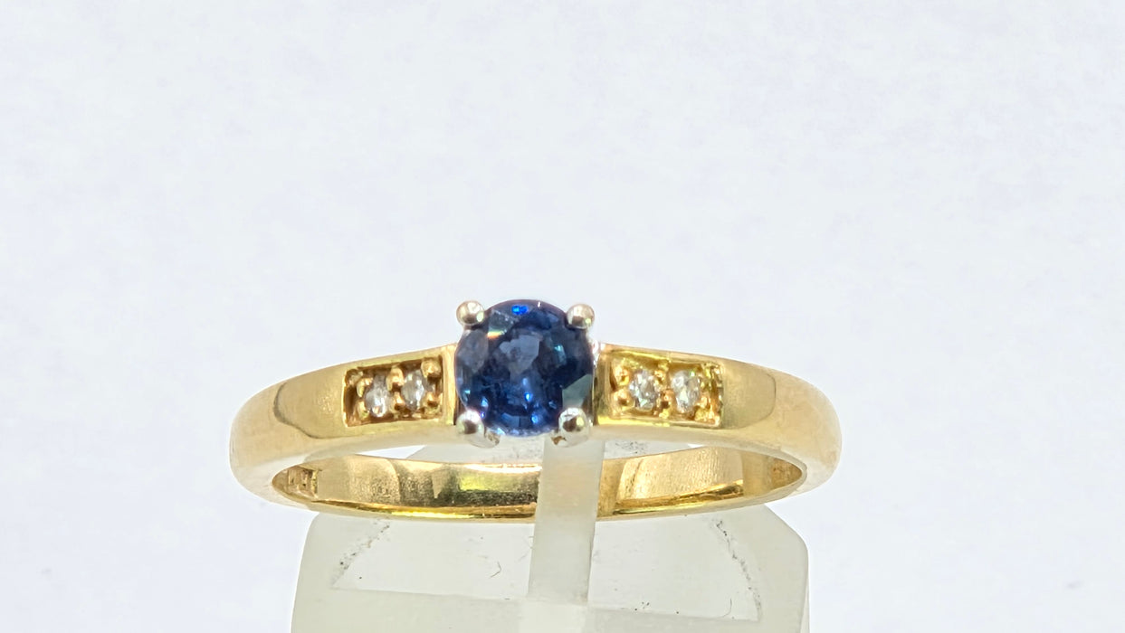 Vintage: 18ct Yellow Gold Sapphire & Diamond Dress Ring — From 1995