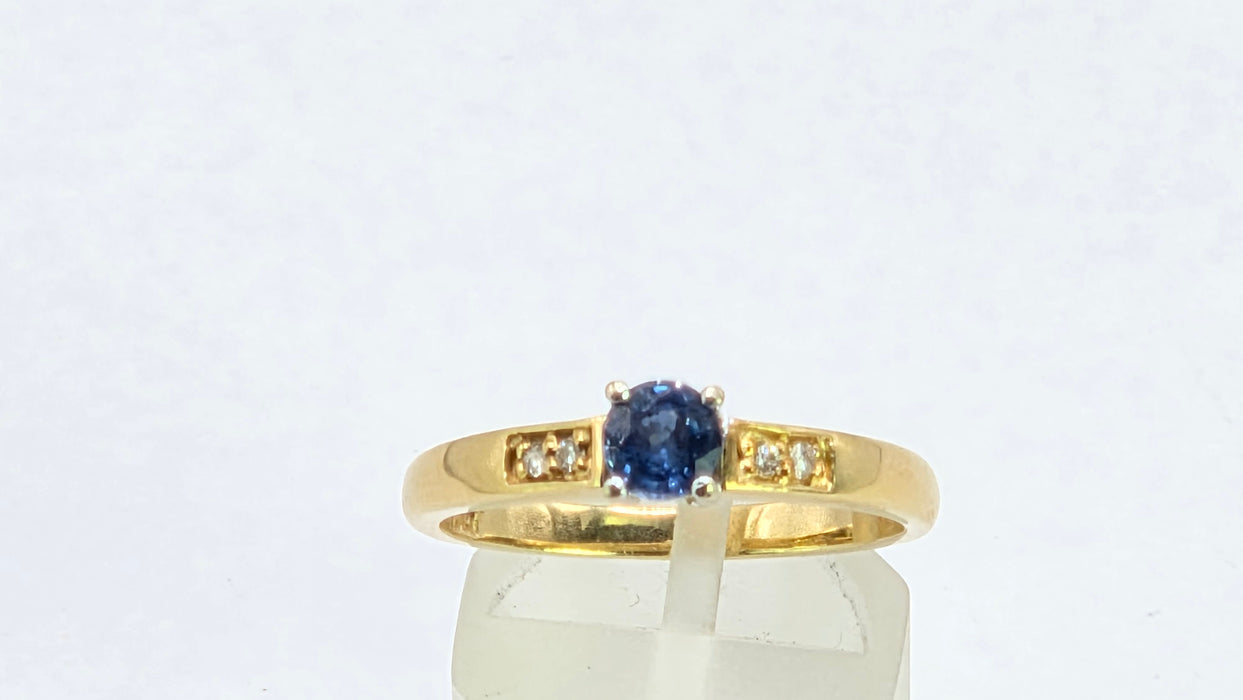 Vintage: 18ct Yellow Gold Sapphire & Diamond Dress Ring — From 1995