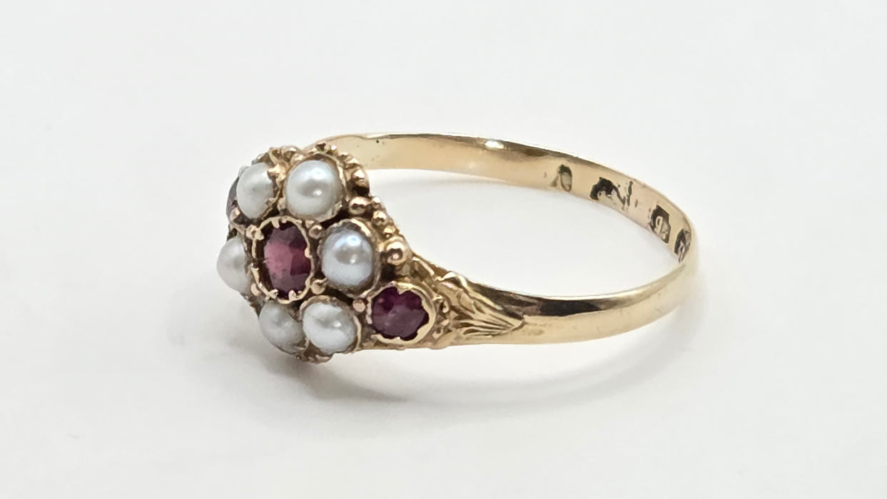 Antique: 12ct Yellow Gold Garnet & Seed Pearl Cluster Ring