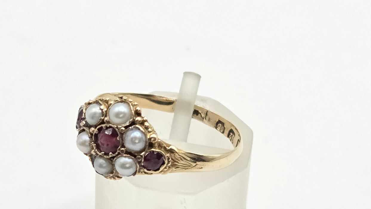 Antique: 12ct Yellow Gold Garnet & Seed Pearl Cluster Ring