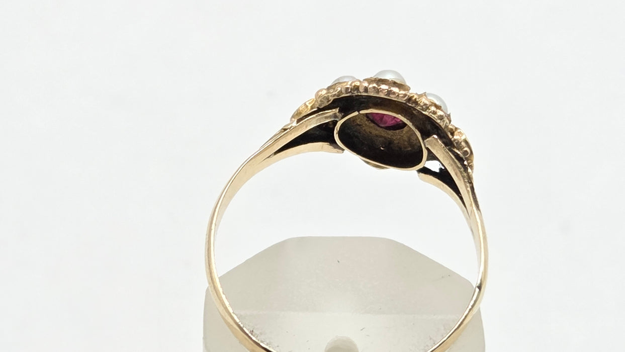Antique: 12ct Yellow Gold Garnet & Seed Pearl Cluster Ring