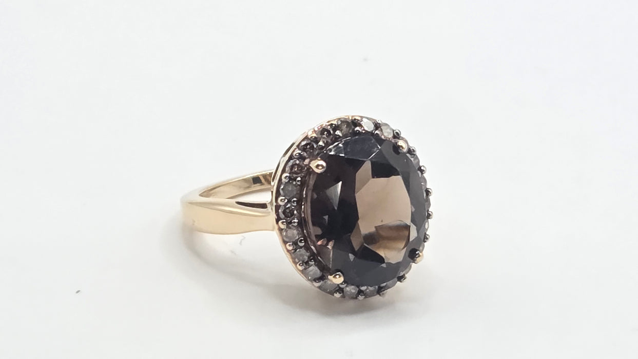 Vintage: 9ct Yellow Gold Smoky Quartz & Champagne Diamond Oval Cluster Ring