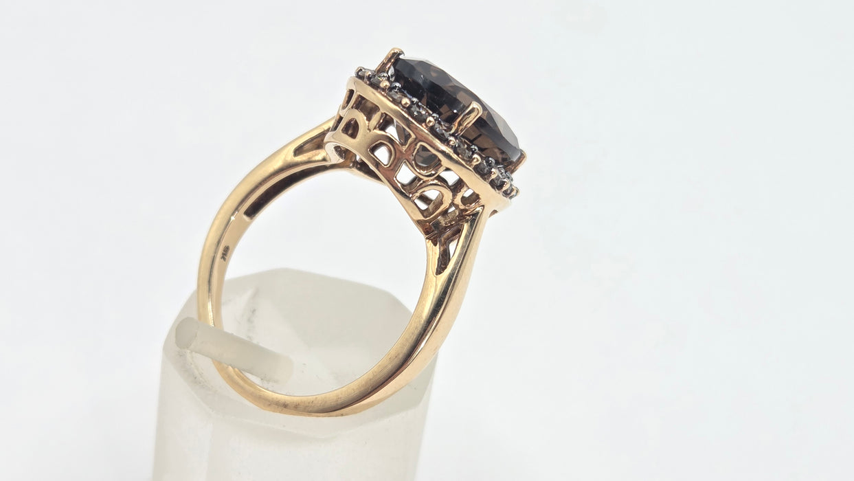 Vintage: 9ct Yellow Gold Smoky Quartz & Champagne Diamond Oval Cluster Ring