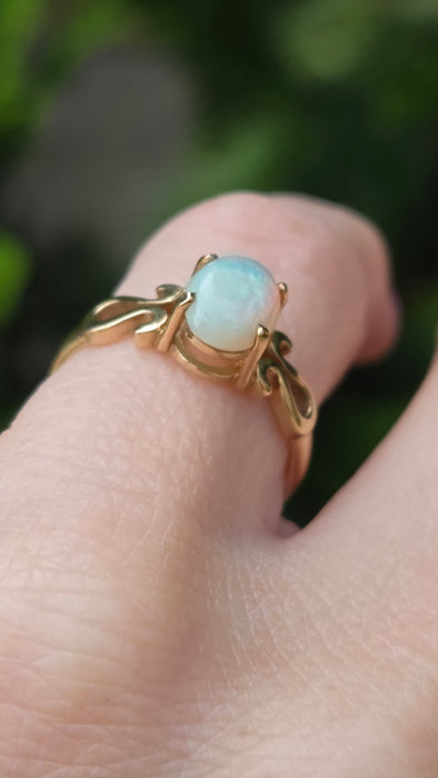 Vintage: 9ct Yellow Gold Oval Opal Scrollwork Solitaire Ring