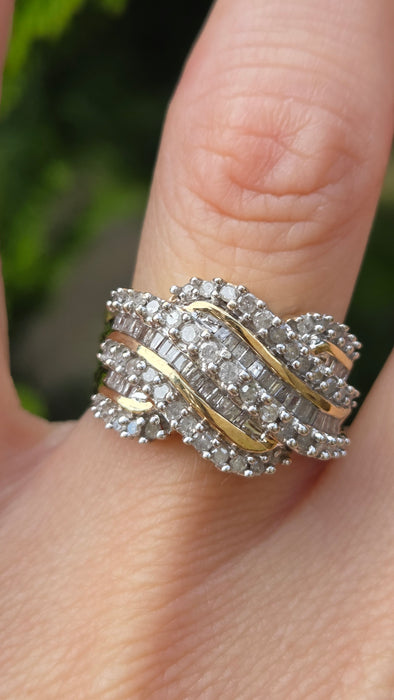 Vintage: 9ct Yellow Gold Diamond Crossover Cocktail Dress Ring