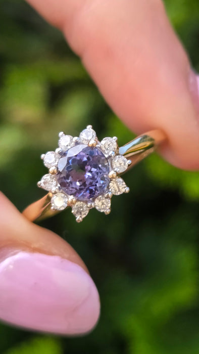 Vintage: 9ct Yellow Gold Tanzanite & White Topaz Floral Cluster Ring