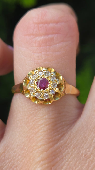 Vintage: 18ct Yellow Gold Pink Topaz & Diamond Floral Cluster Ring