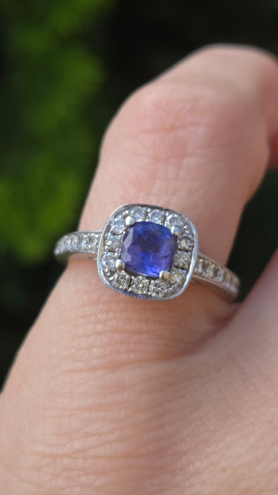 Vintage: 18ct White Gold Tanzanite & Diamond Halo Dress Ring
