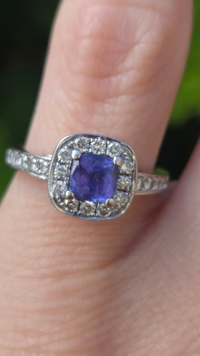 Vintage: 18ct White Gold Tanzanite & Diamond Halo Dress Ring