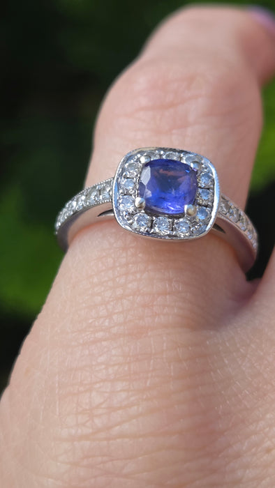 Vintage: 18ct White Gold Tanzanite & Diamond Halo Dress Ring