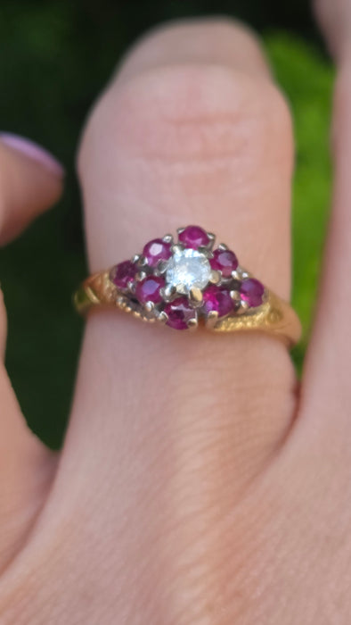 Vintage: 18ct Yellow Gold Ruby & Diamond Cluster Ring