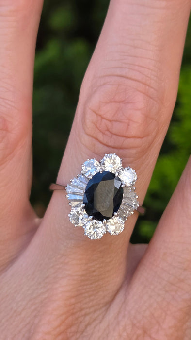 Vintage: 18ct White Gold Sapphire & Diamond 2.10ct Ballerina Cluster Ring