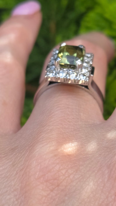 6448 Vintage: 18ct White Gold Yellow Sapphire {3.15ct) Diamonds Cocktail Ring