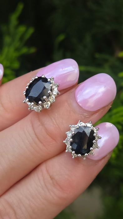 6532 Vintage: 18ct White Gold Sapphire & Diamond Oval  Diana Cluster Stud Earrings