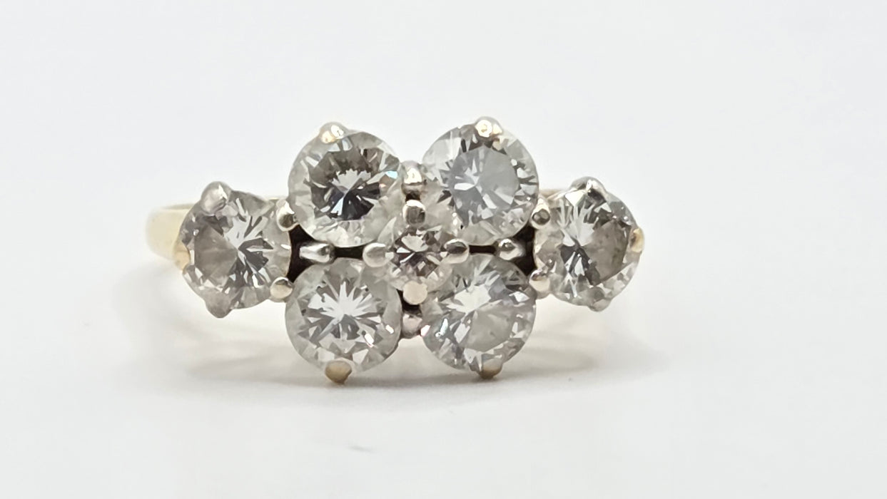 Vintage: 18ct Yellow Gold 7 Diamond Elongated Cluster Ring — 2.50ct