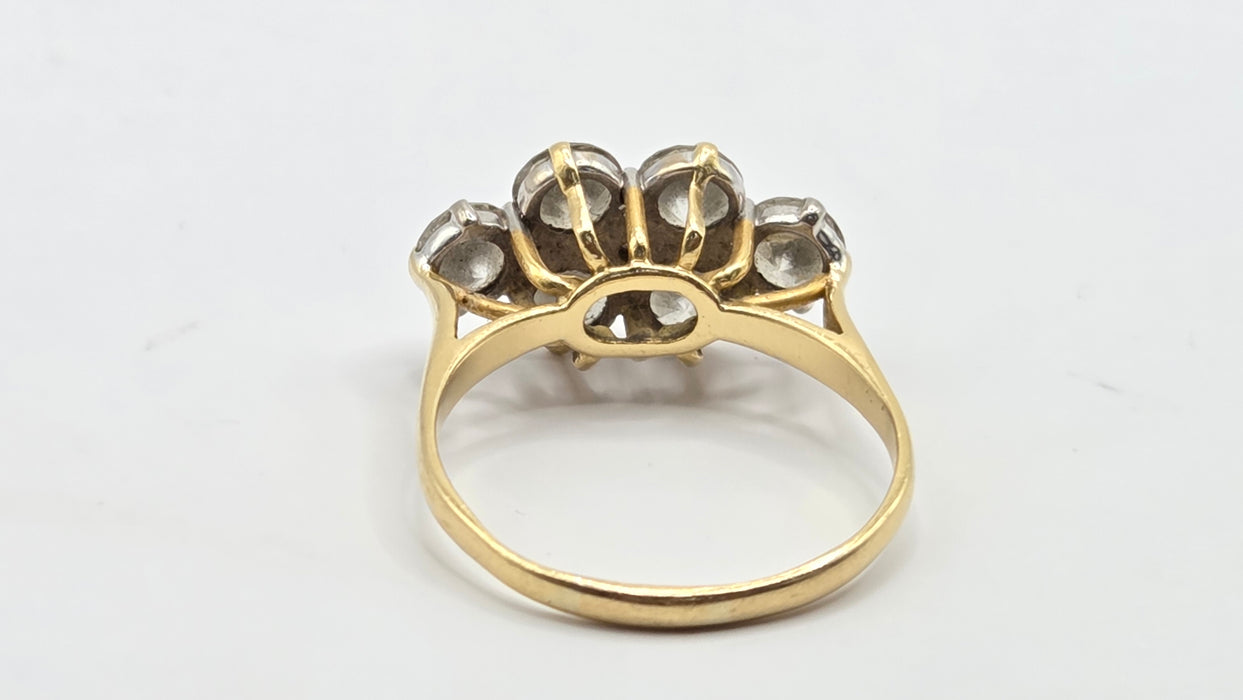 Vintage: 18ct Yellow Gold 7 Diamond Elongated Cluster Ring — 2.50ct