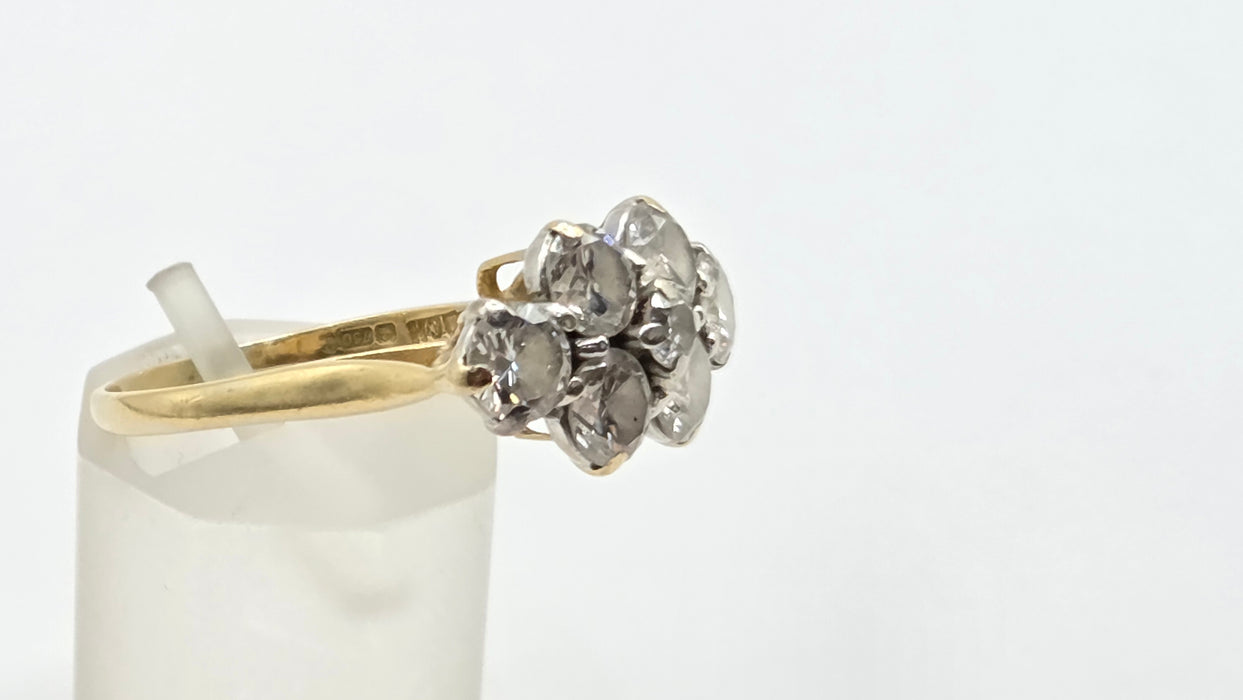 Vintage: 18ct Yellow Gold 7 Diamond Elongated Cluster Ring — 2.50ct