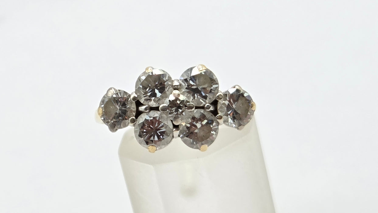 Vintage: 18ct Yellow Gold 7 Diamond Elongated Cluster Ring — 2.50ct