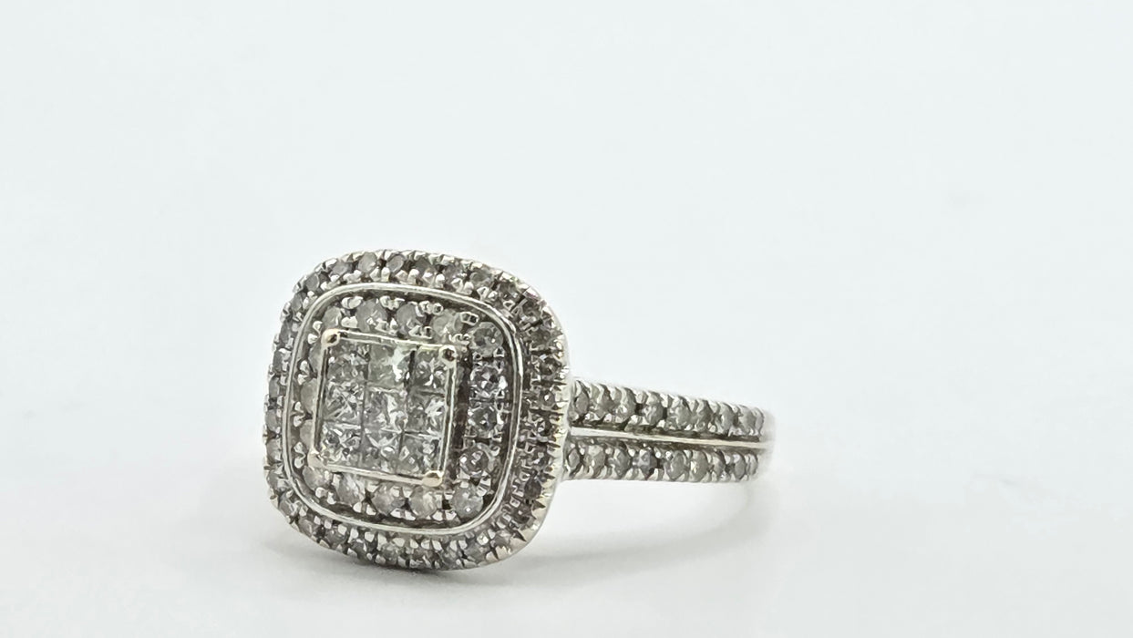Vintage: 18ct White Gold 93 Diamond 1.00ct Three-Tier Cluster Ring