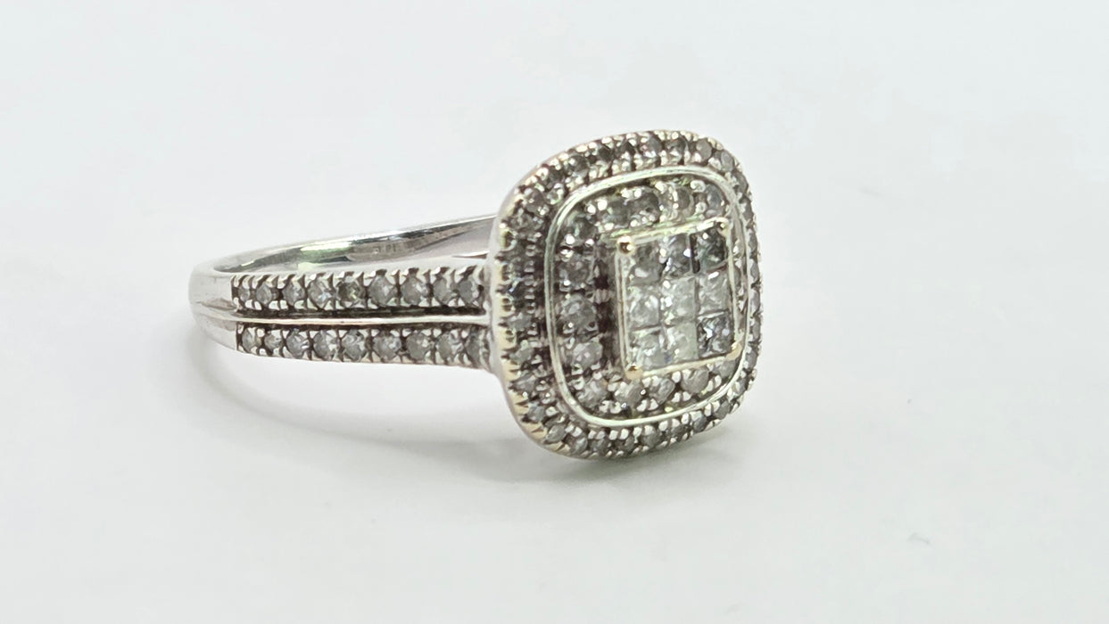 Vintage: 18ct White Gold 93 Diamond 1.00ct Three-Tier Cluster Ring