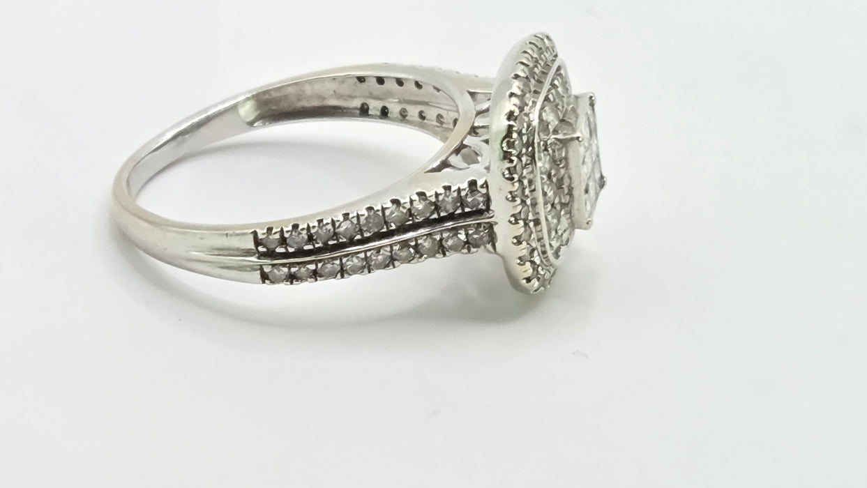 Vintage: 18ct White Gold 93 Diamond 1.00ct Three-Tier Cluster Ring