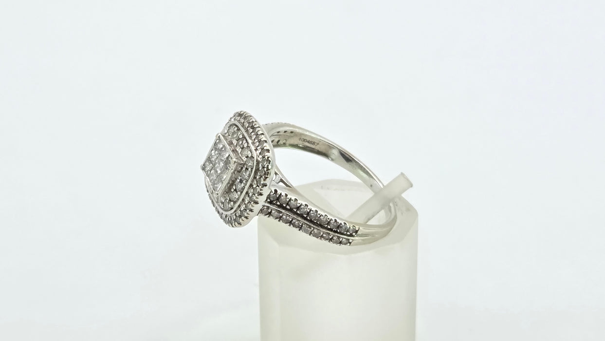 Vintage: 18ct White Gold 93 Diamond 1.00ct Three-Tier Cluster Ring