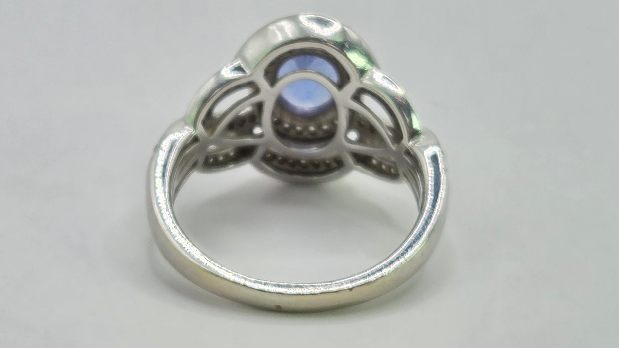 Vintage: 14ct White Gold Tanzanite & 113 Diamond Oval Dress Ring