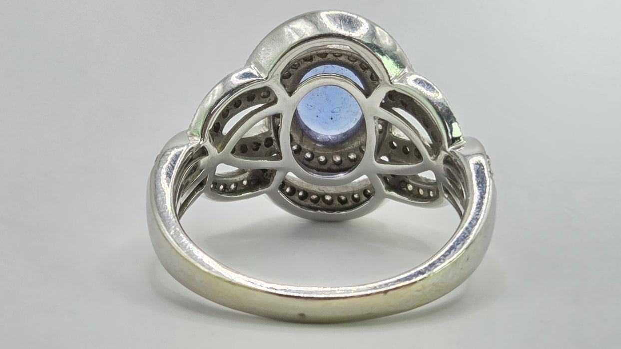 Vintage: 14ct White Gold Tanzanite & 113 Diamond Oval Dress Ring
