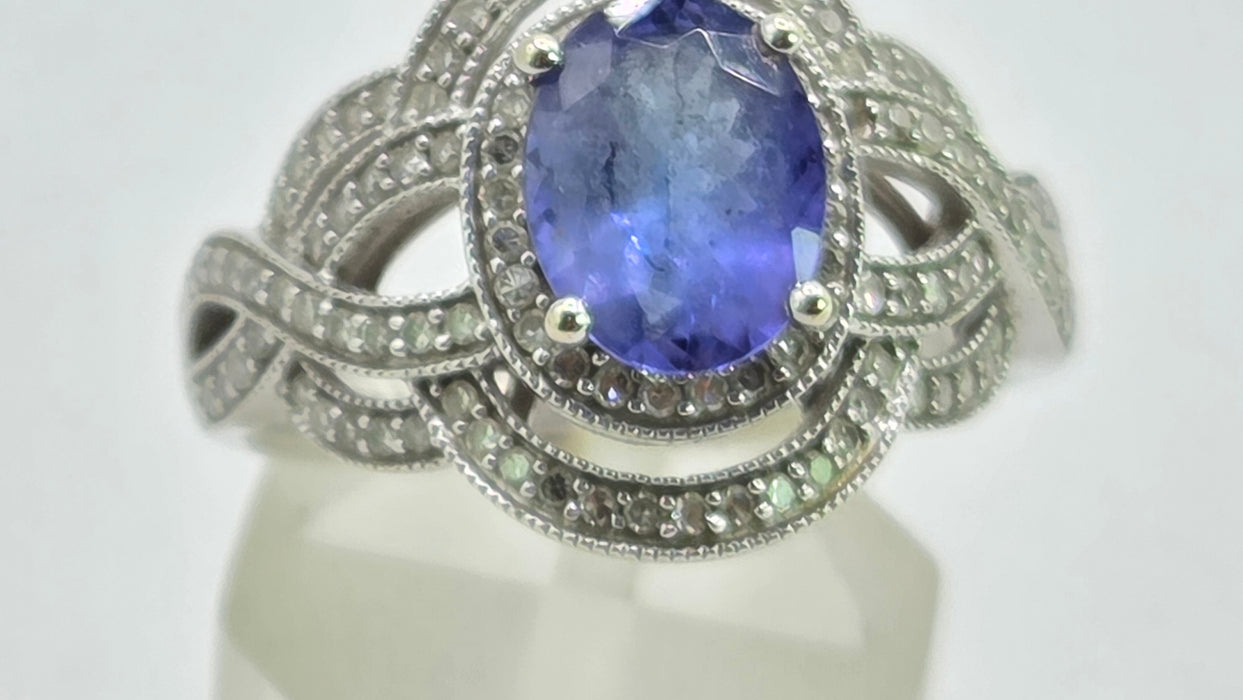 Vintage: 14ct White Gold Tanzanite & 113 Diamond Oval Dress Ring