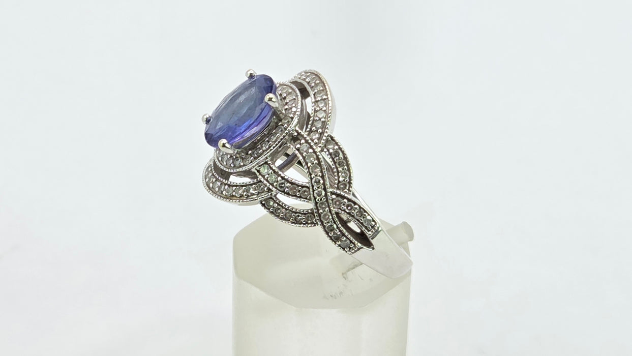 Vintage: 14ct White Gold Tanzanite & 113 Diamond Oval Dress Ring